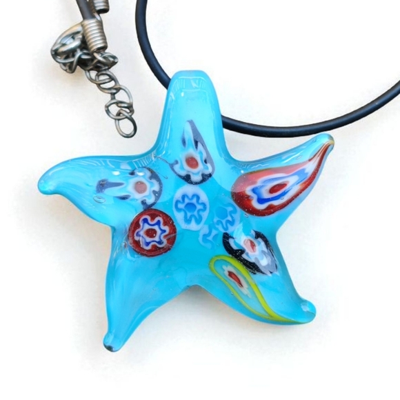 GORGEOUS Blown Murano Glass Lampword Millefiori  Starfish Pendant Necklacr - Picture 1 of 3